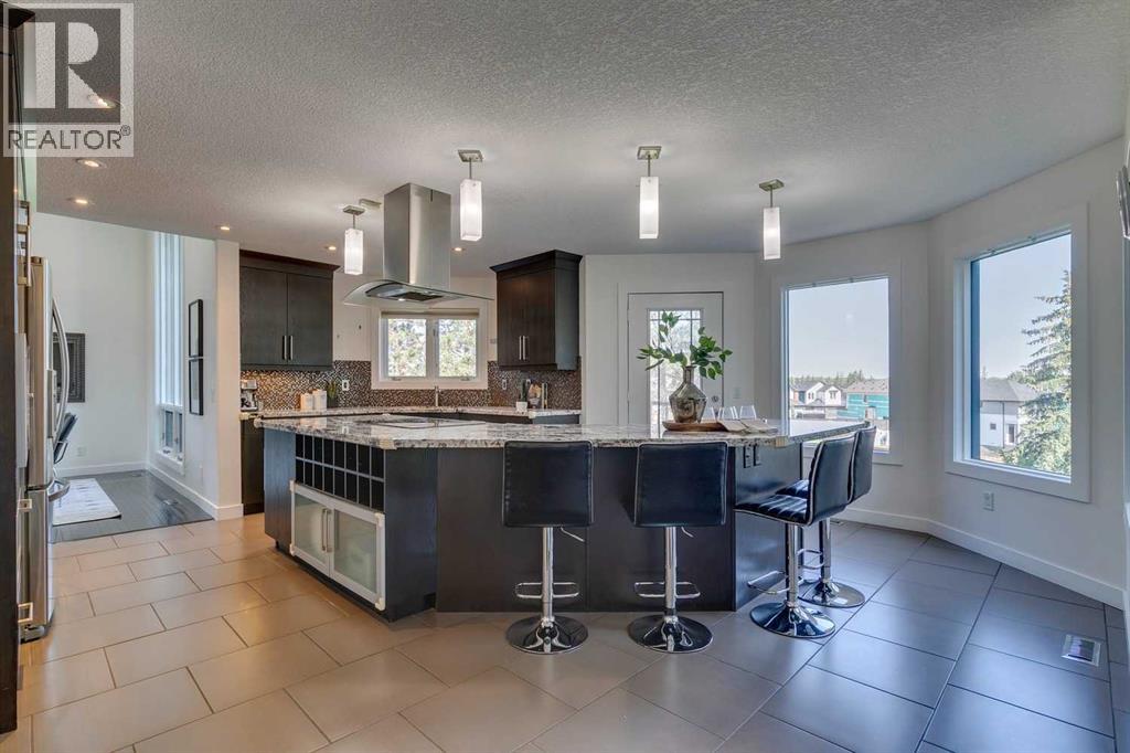 Photo 11 of 1396 Shawnee Road Sw, Calgary AB