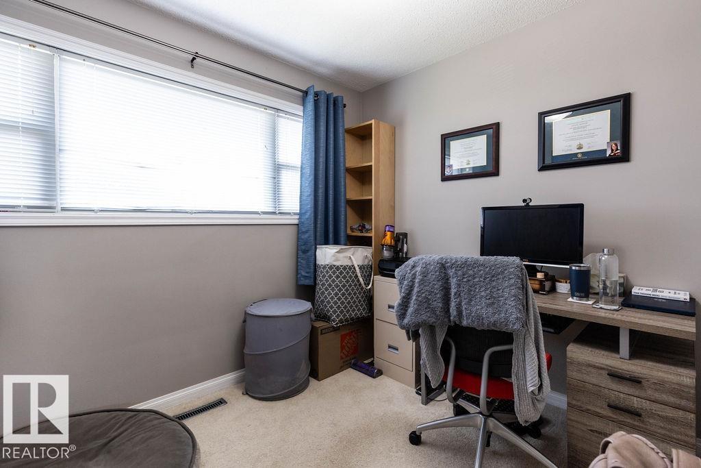 Photo 16 of 8916 148 St Nw, Edmonton AB