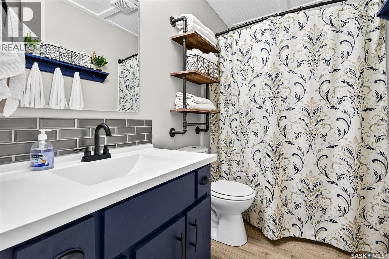 Photo 26 of 1643 Marquis Avenue, Moose Jaw SK