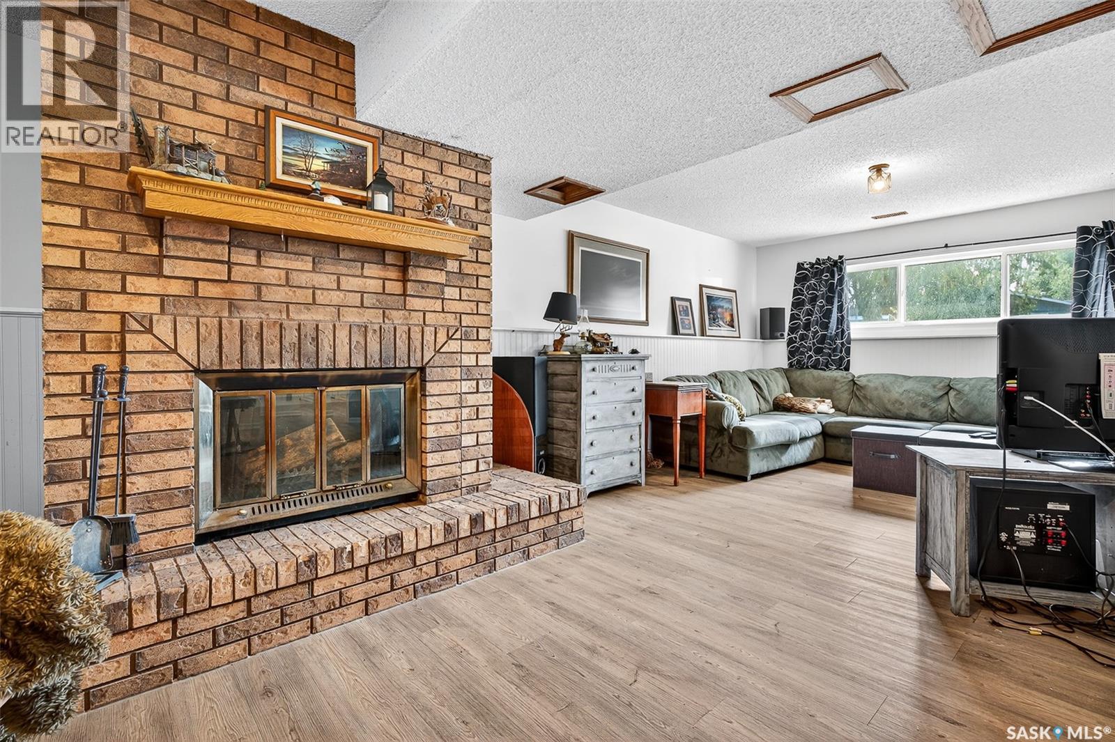 Photo 31 of 1643 Marquis Avenue, Moose Jaw SK