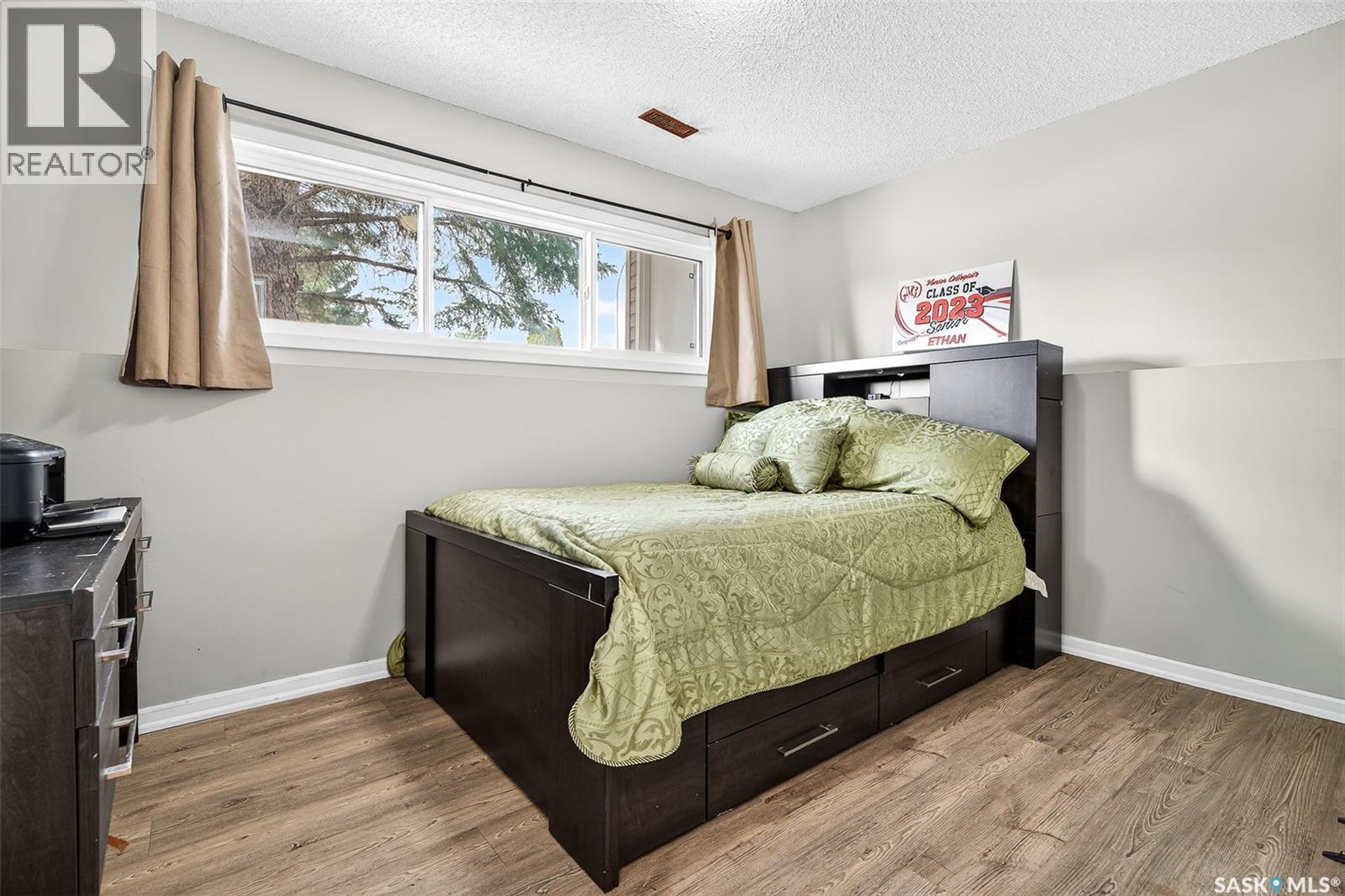 Photo 36 of 1643 Marquis Avenue, Moose Jaw SK