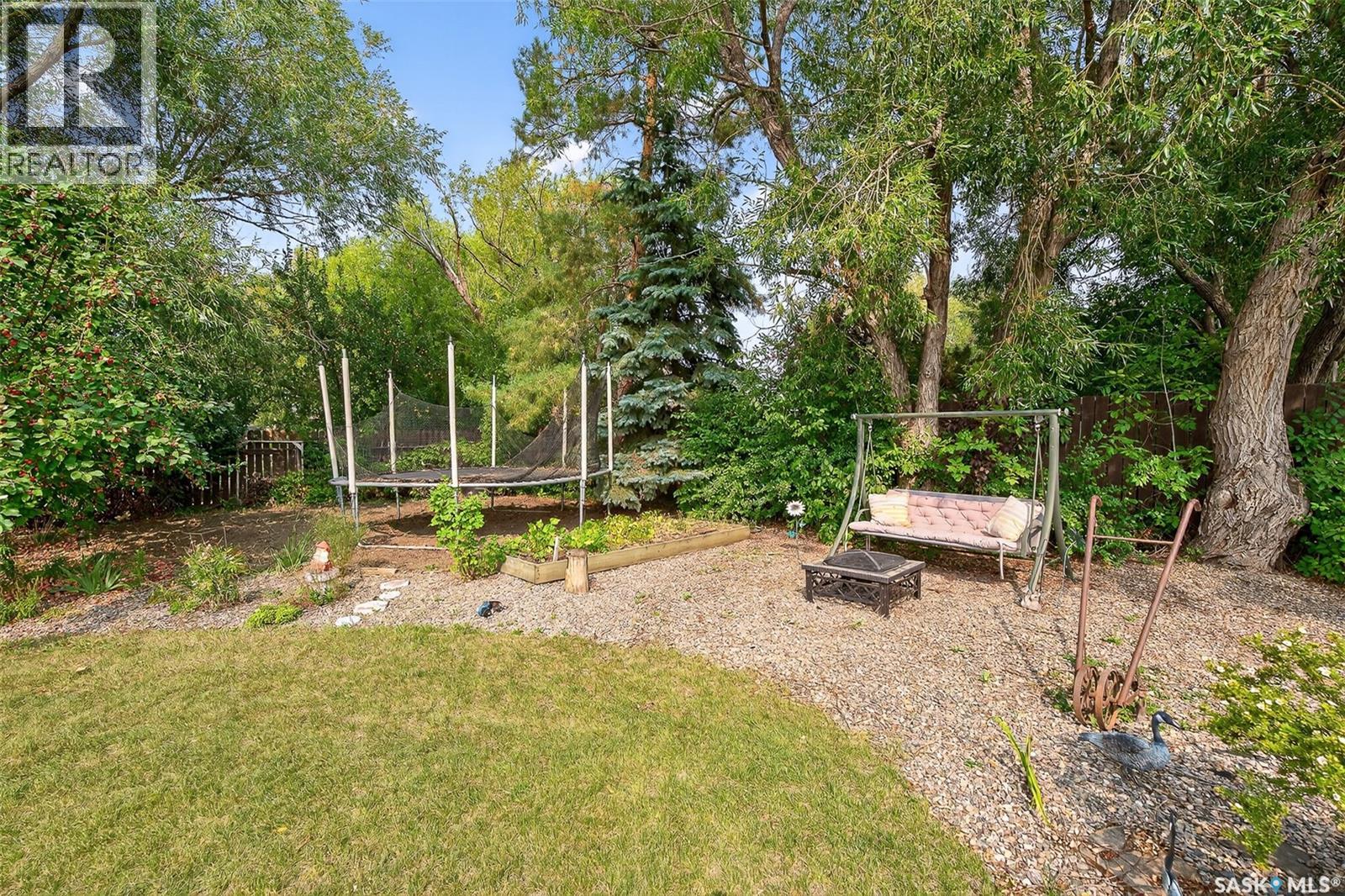 Photo 43 of 1643 Marquis Avenue, Moose Jaw SK