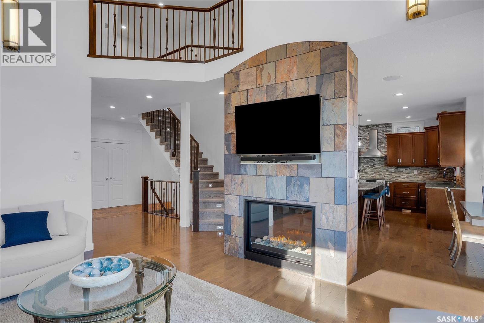 Photo 10 of 622 Thiessen Street, Warman SK