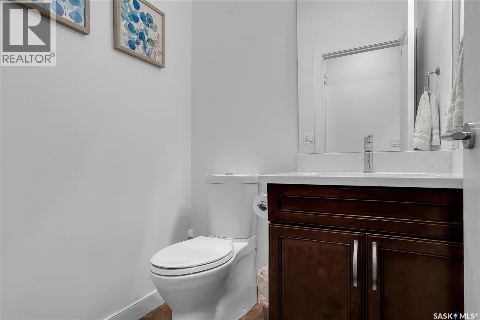 Photo 19 of 622 Thiessen Street, Warman SK