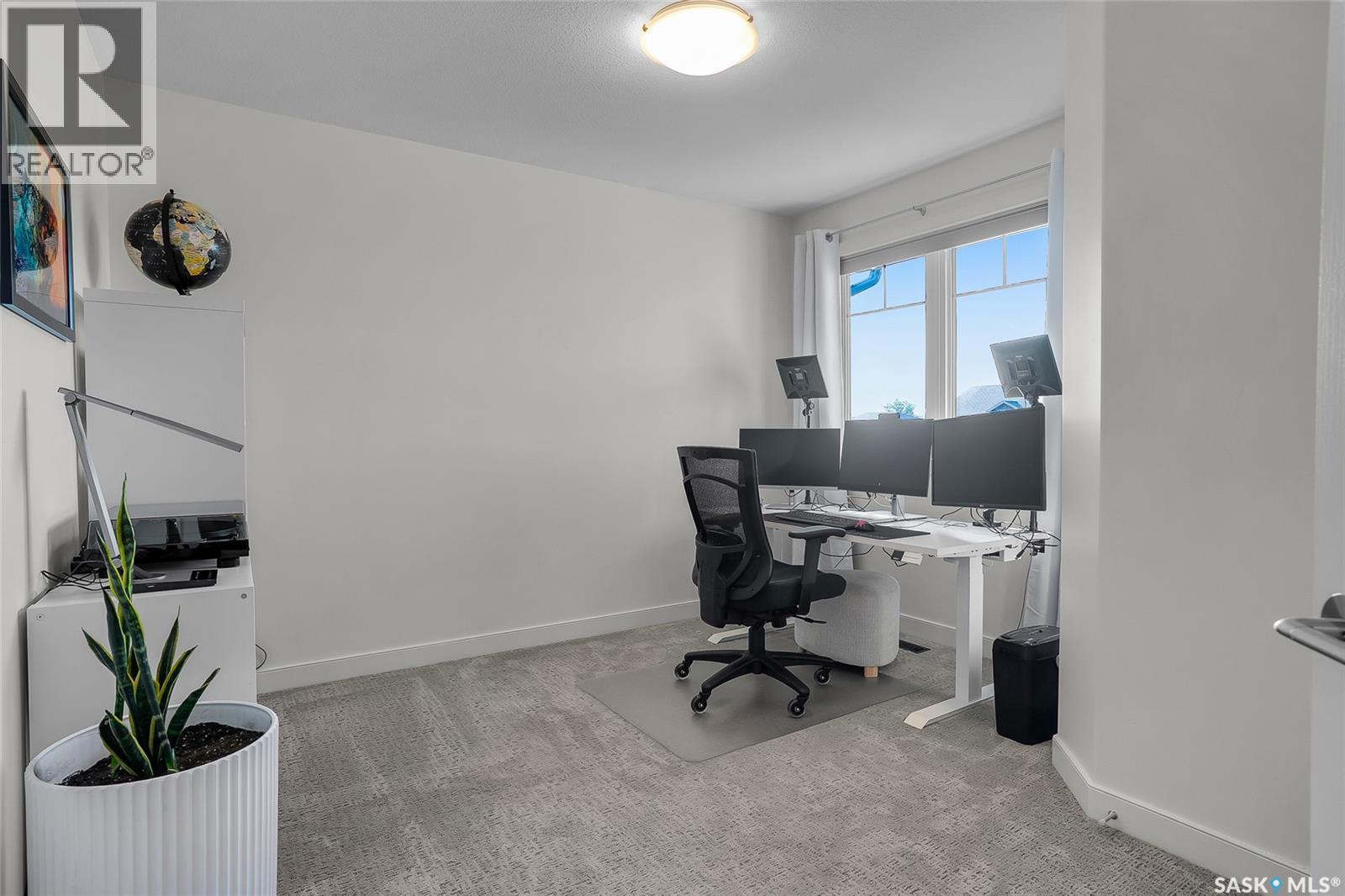 Photo 22 of 622 Thiessen Street, Warman SK