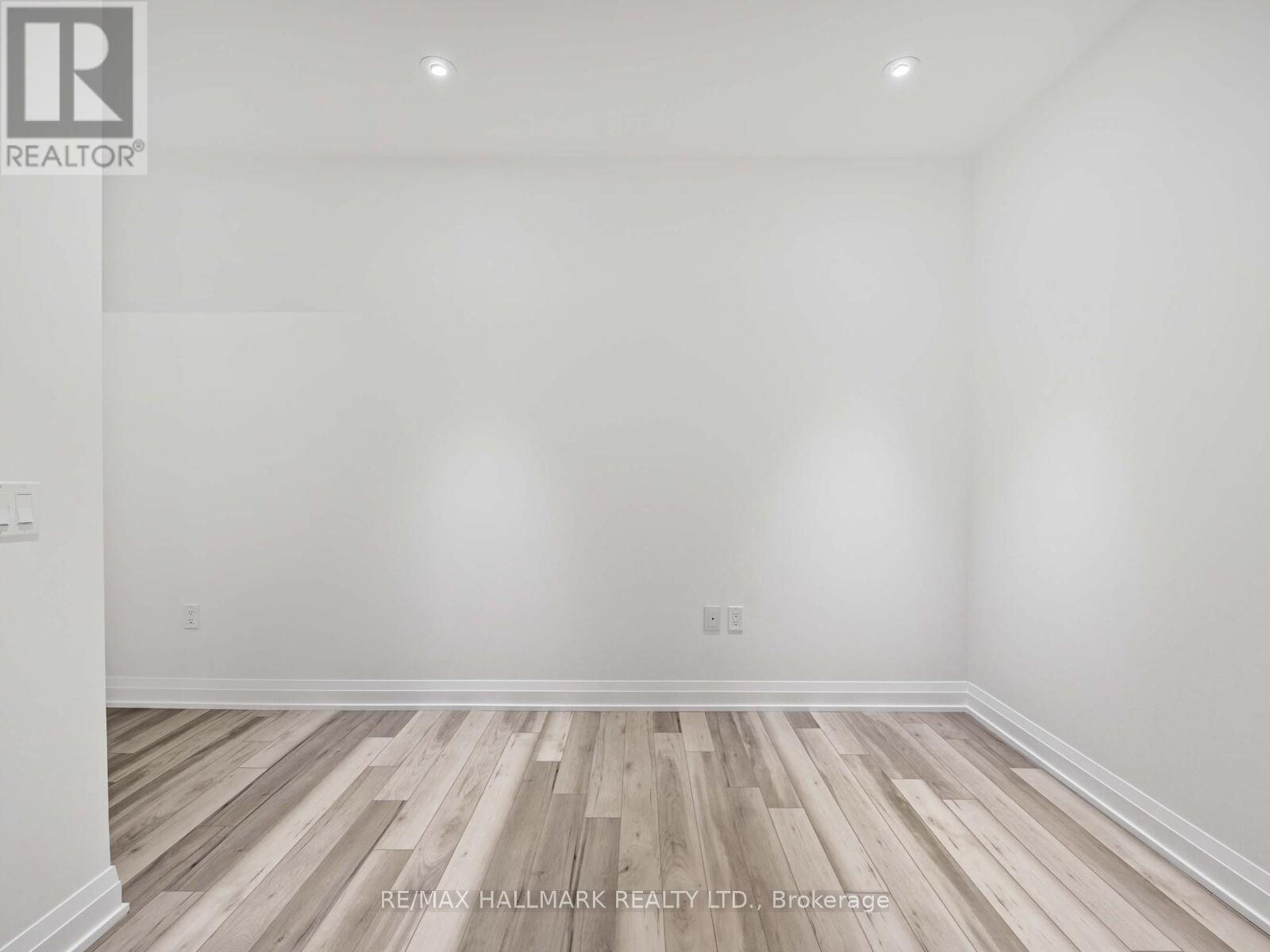 Photo 18 of 713 15 Richardson Street, Toronto ON