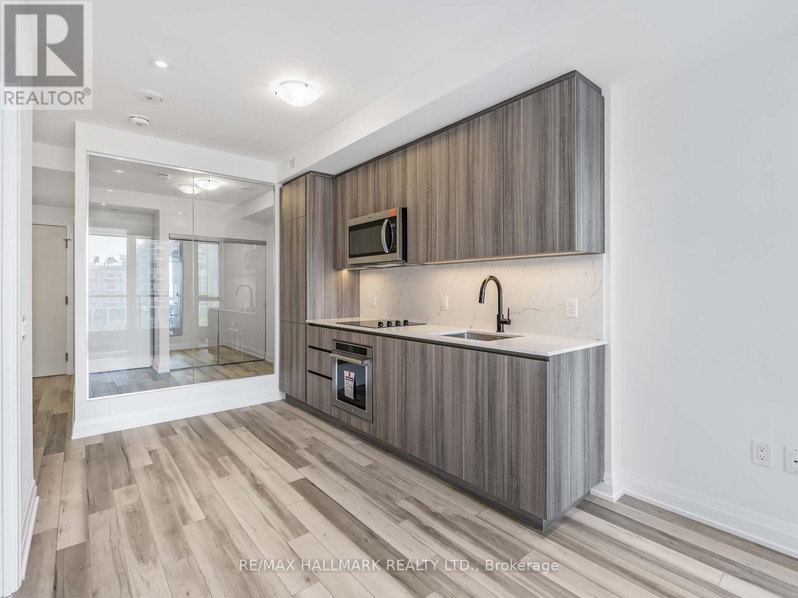 Photo 6 of 713 15 Richardson Street, Toronto ON