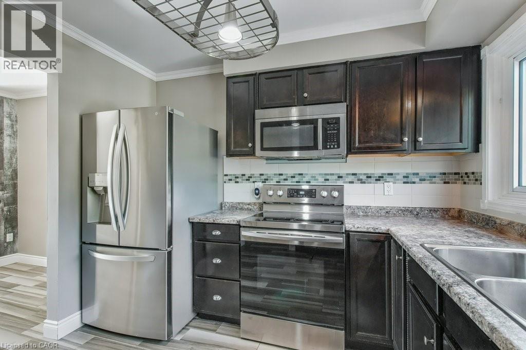 Photo 18 of 230 Blair Road Unit 7, Cambridge ON