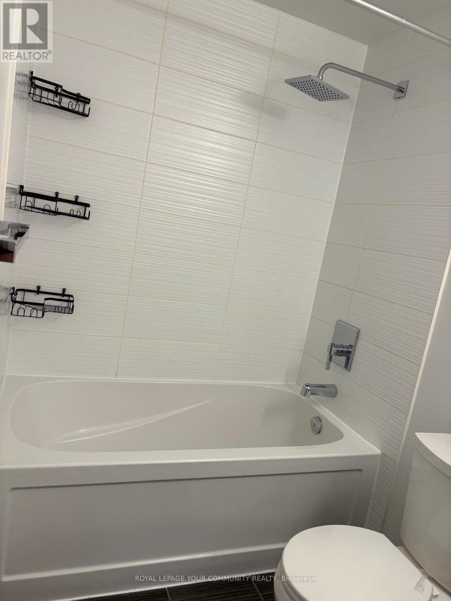 Photo 18 of 1606 7171 Yonge Street, Markham ON