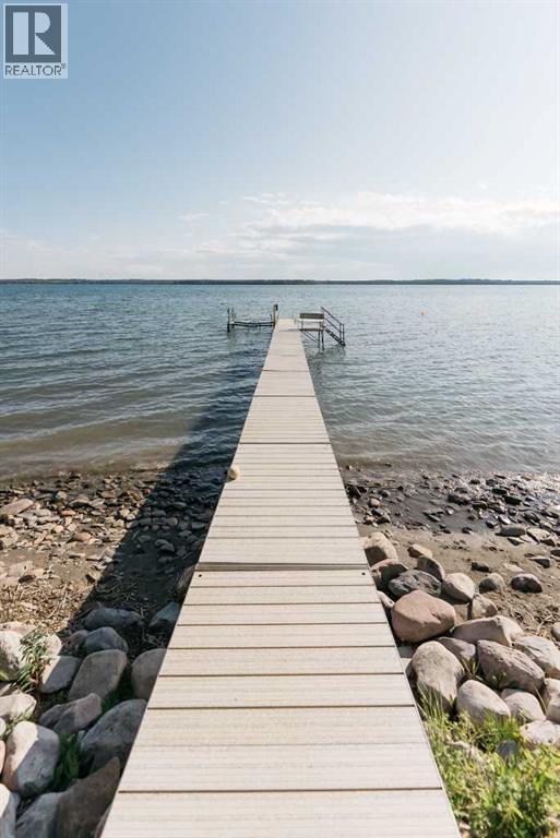 Photo 40 of 391 Birchcliff Road, Birchcliff AB