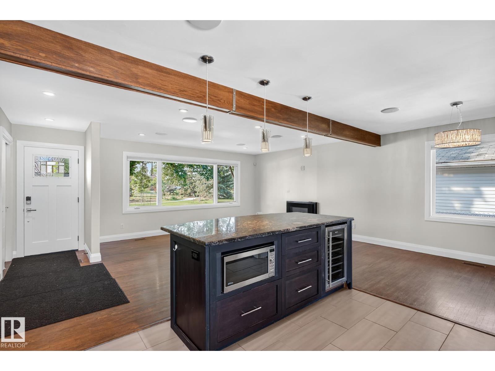 Photo 17 of 7228 96 B Av Nw, Edmonton AB