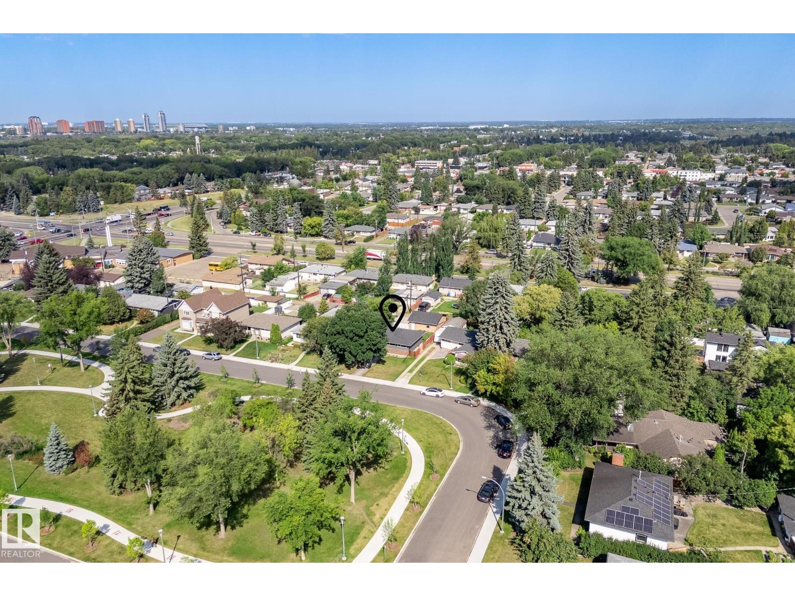 Photo 49 of 7228 96 B Av Nw, Edmonton AB