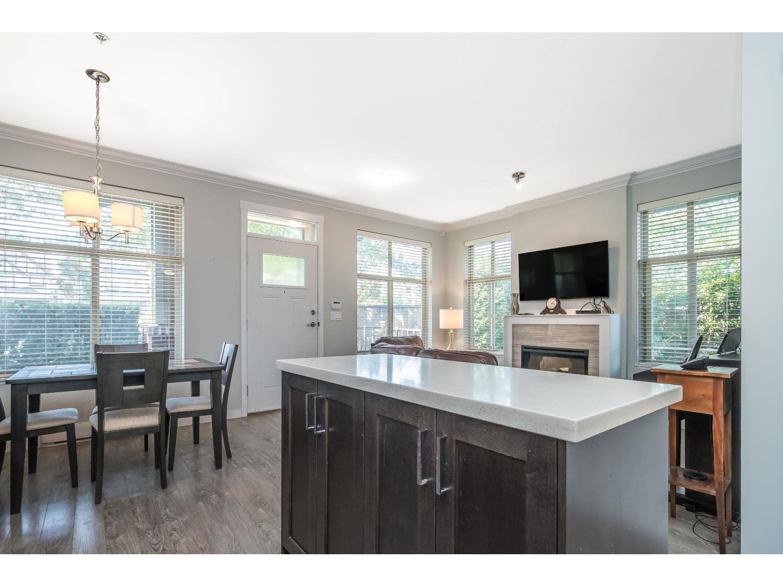 105 6706 192 ST DIVERSION, Surrey