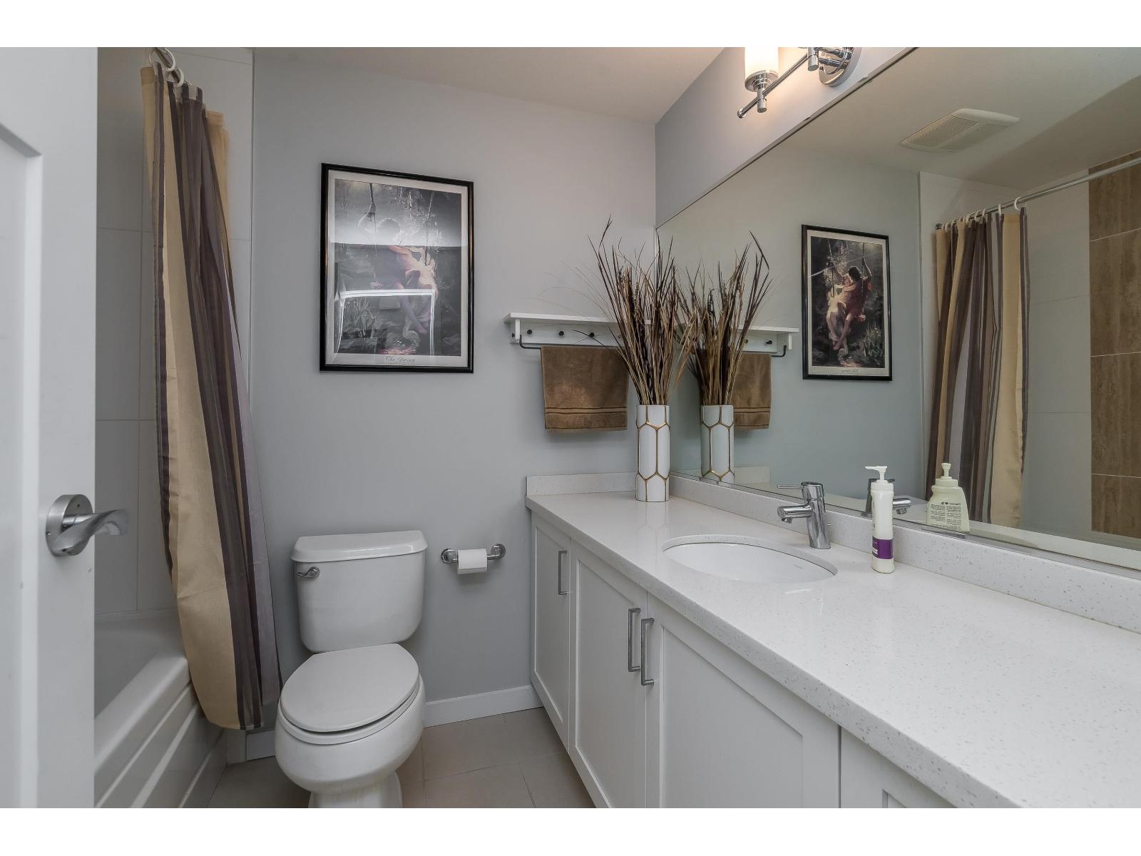 105 6706 192 ST DIVERSION, Surrey