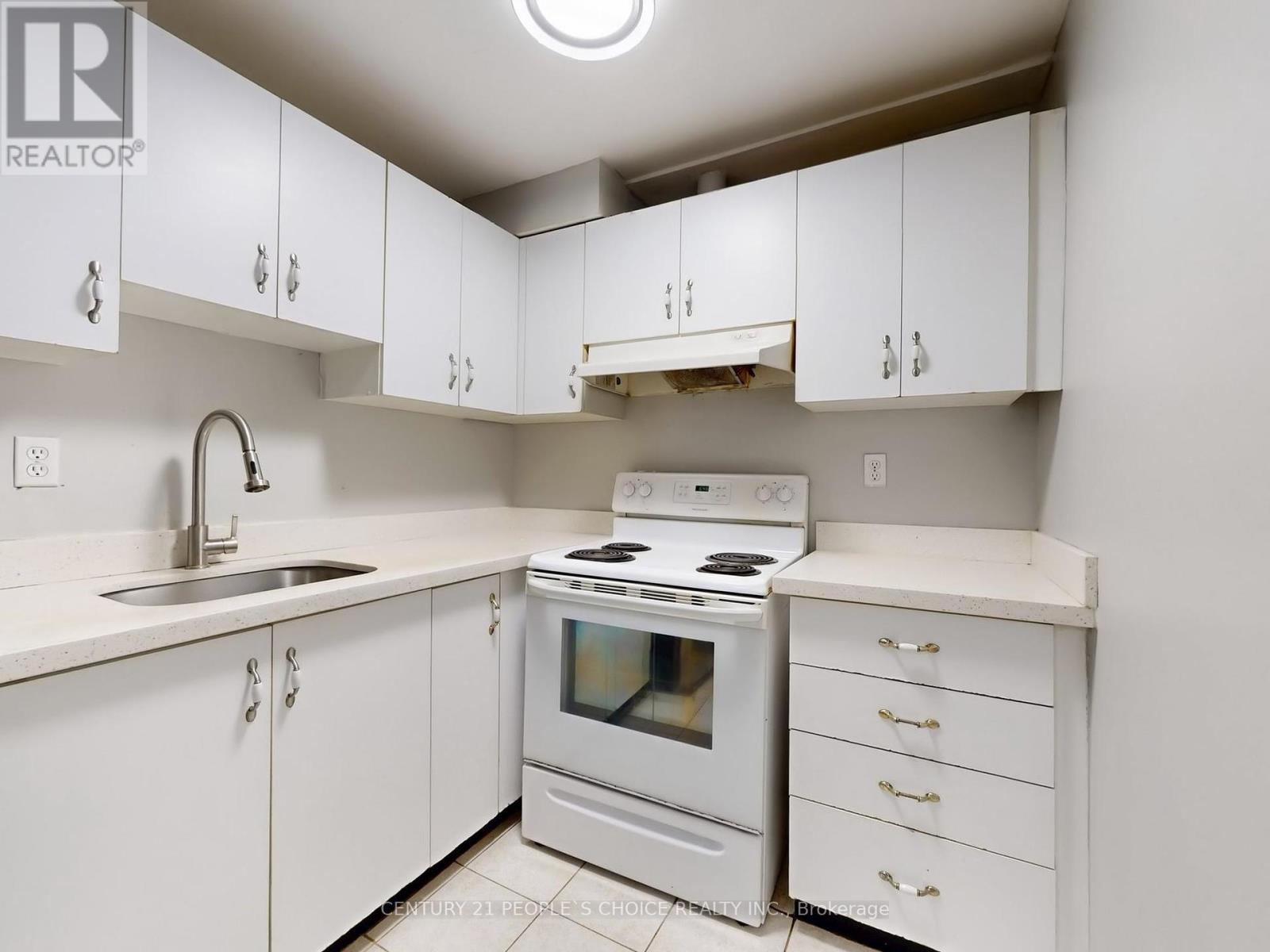Photo 30 of 5998 Gant Crescent, Mississauga ON