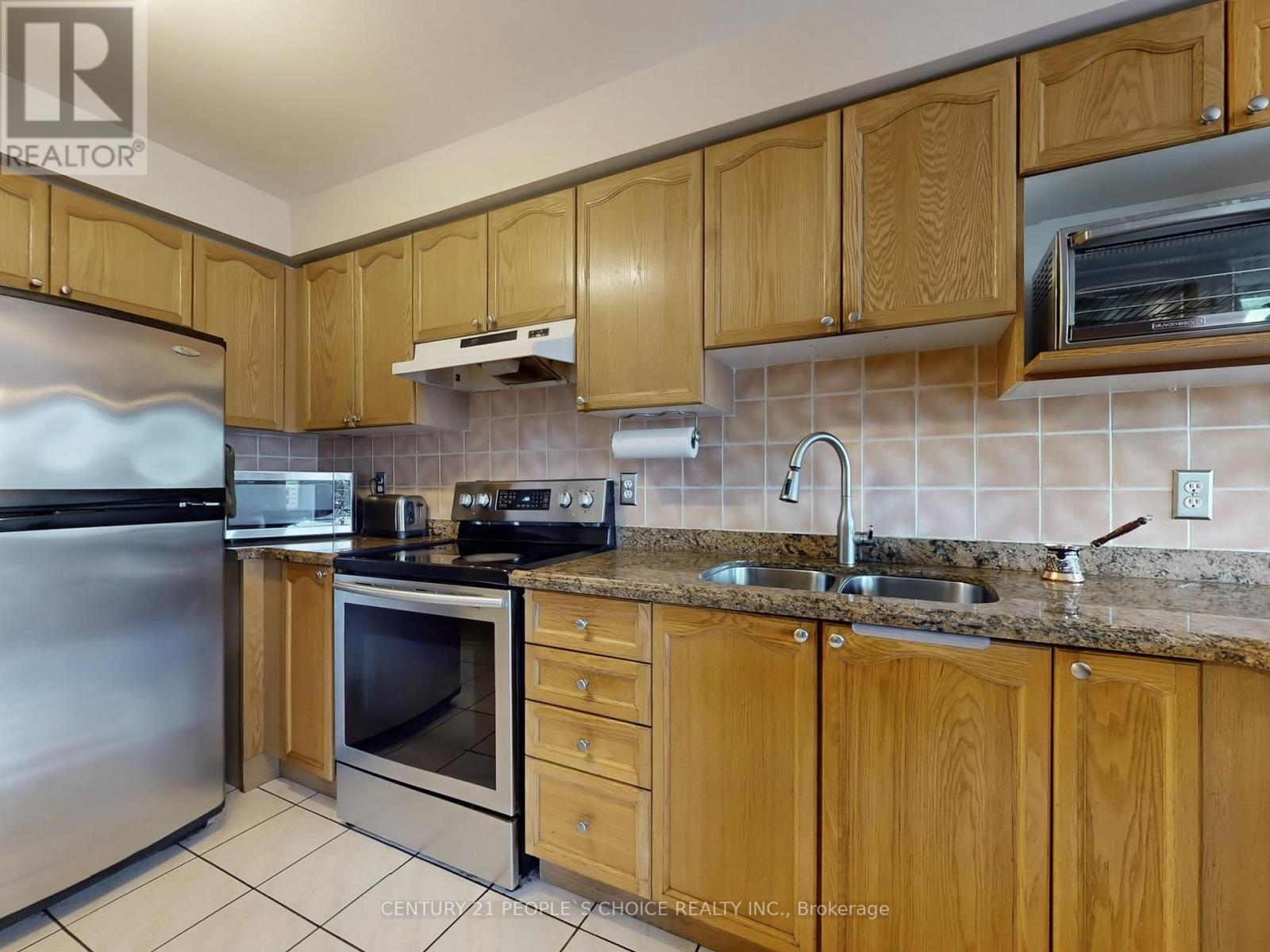 Photo 15 of 5998 Gant Crescent, Mississauga ON