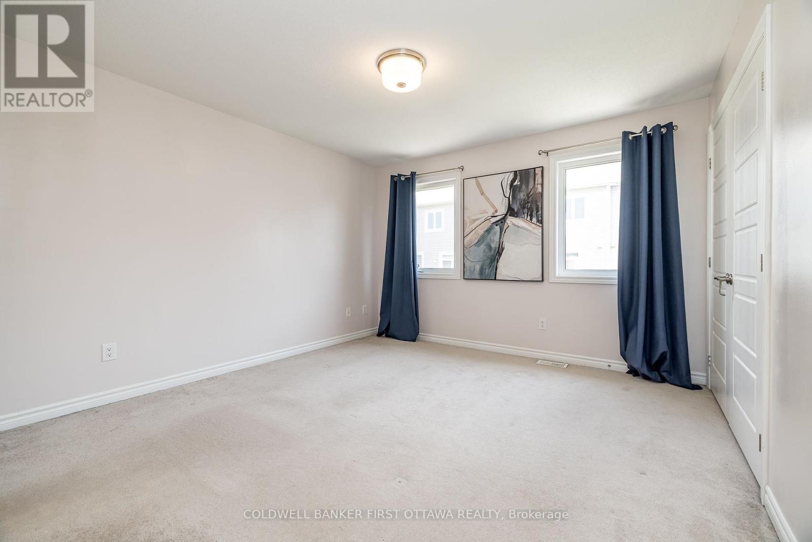 Photo 17 of 170 Flowing Creek Circle, Ottawa ON