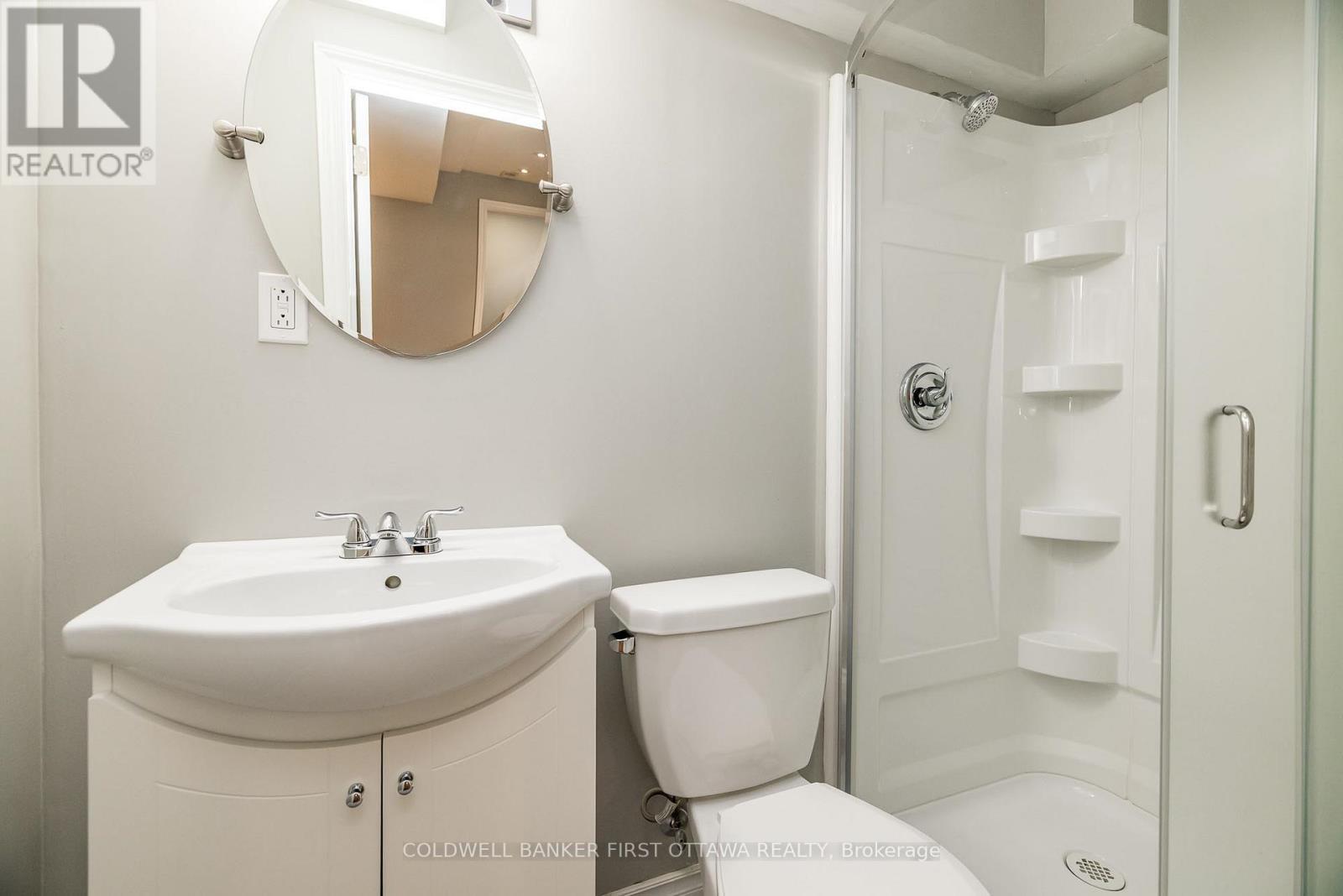 Photo 35 of 170 Flowing Creek Circle, Ottawa ON