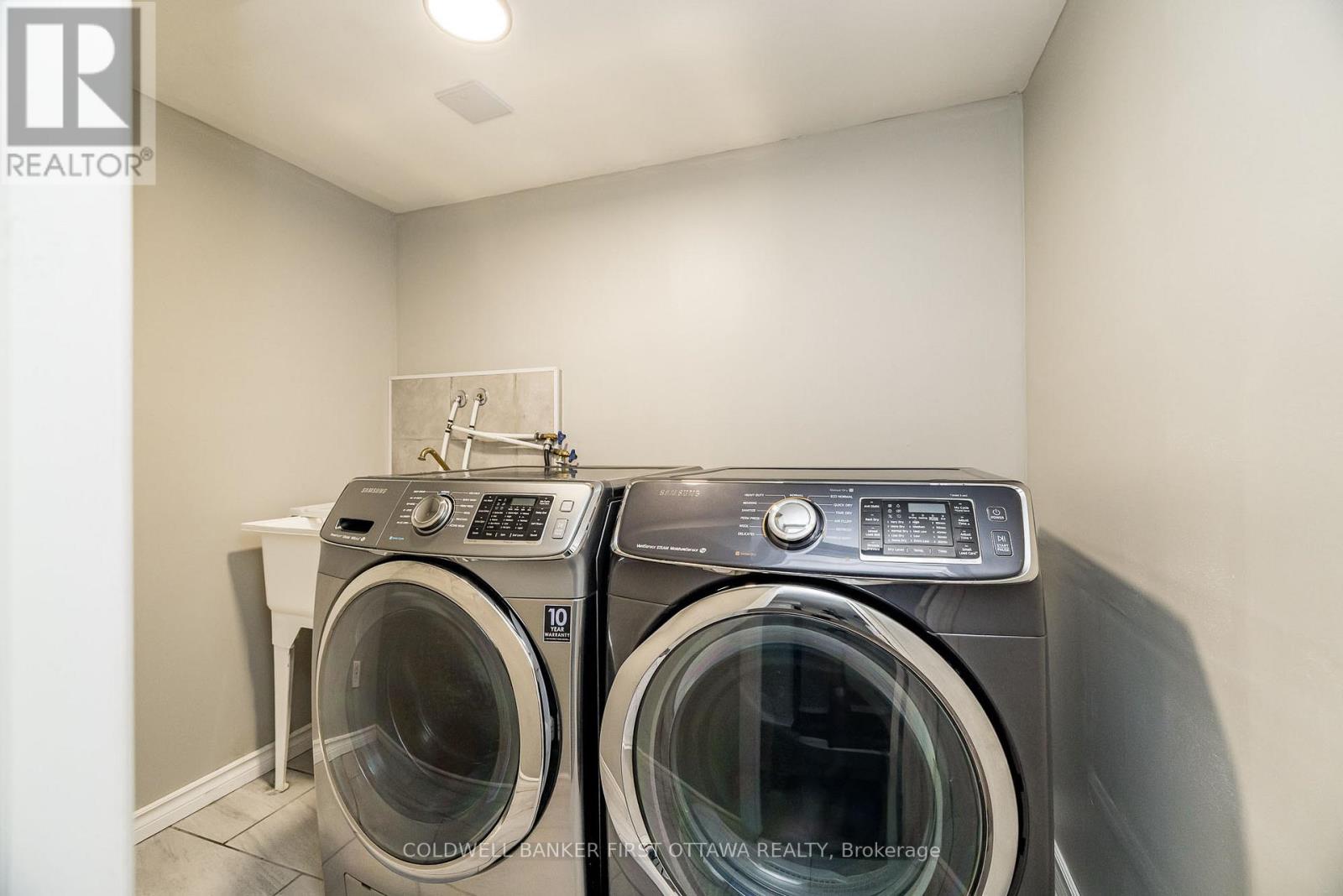 Photo 36 of 170 Flowing Creek Circle, Ottawa ON