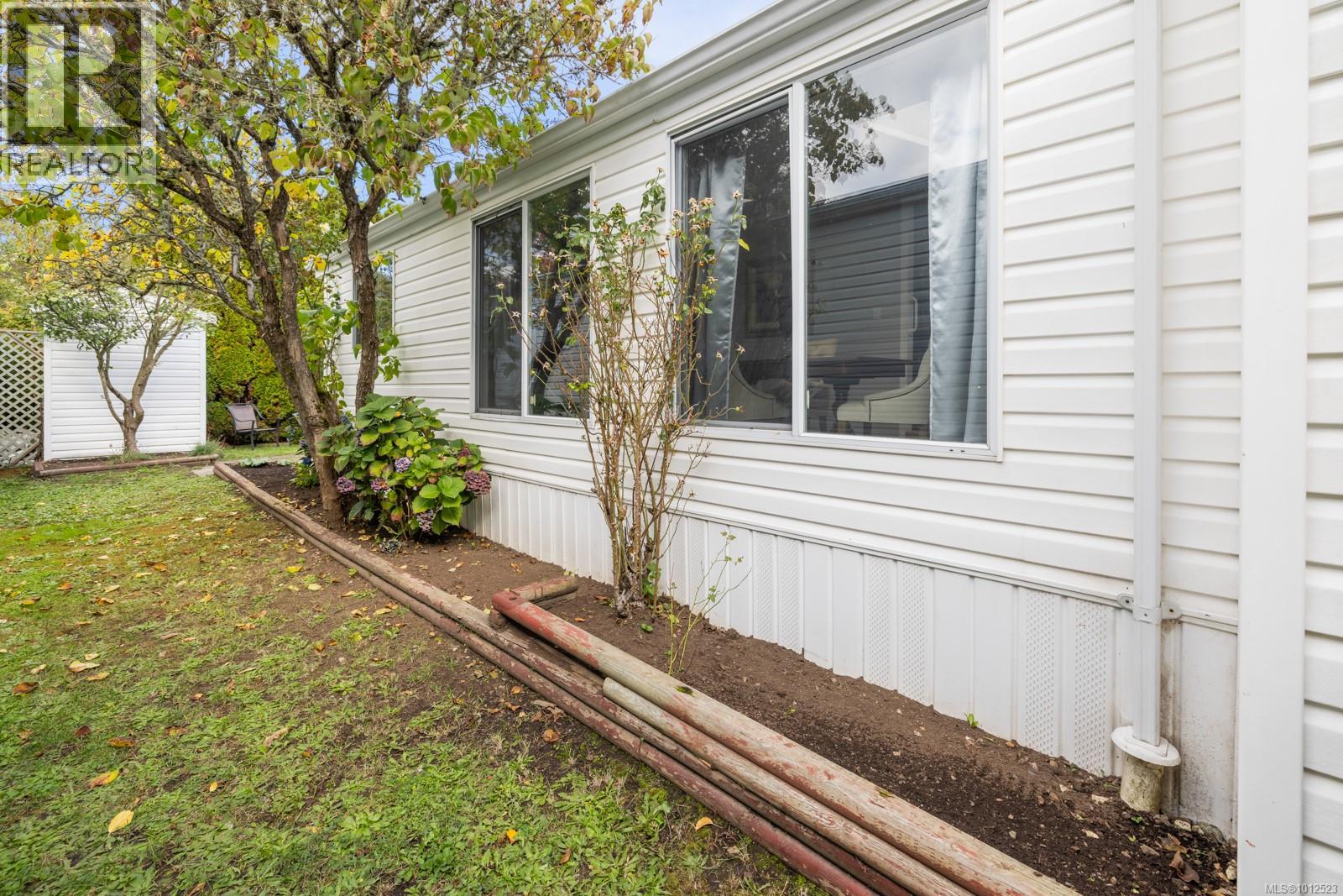 11 7401 Central Saanich Road, Central Saanich