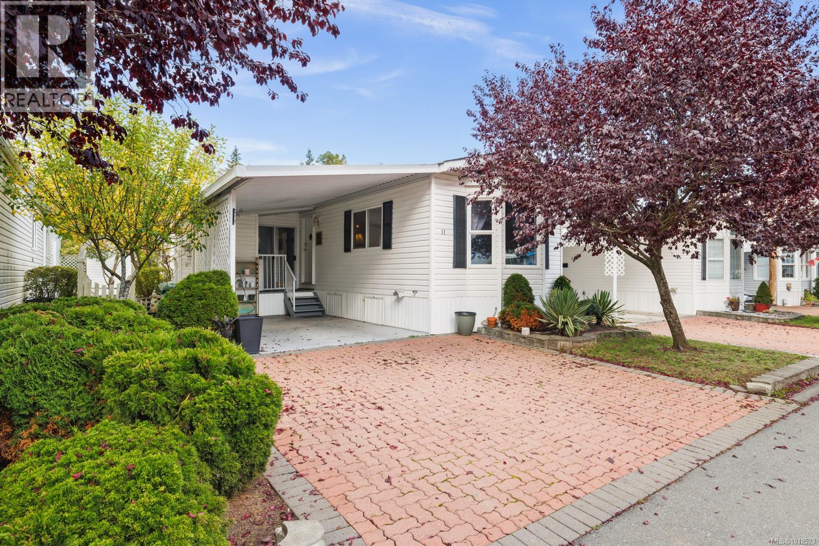 11 7401 Central Saanich Road, Central Saanich