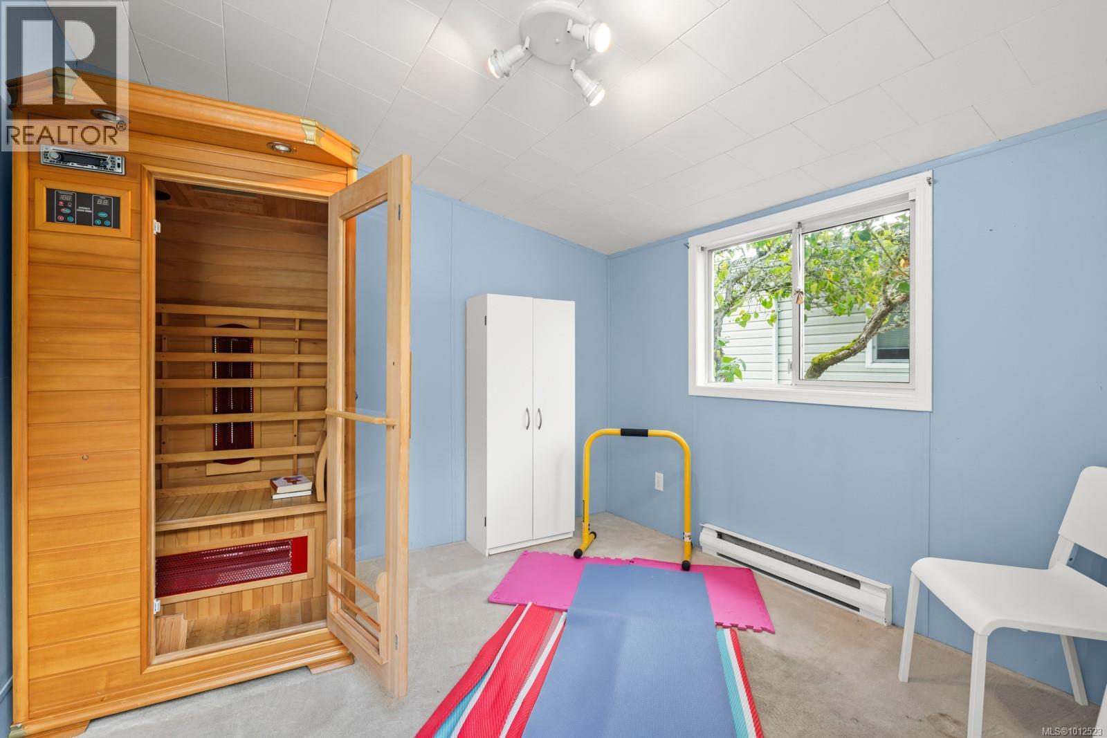 11 7401 Central Saanich Road, Central Saanich