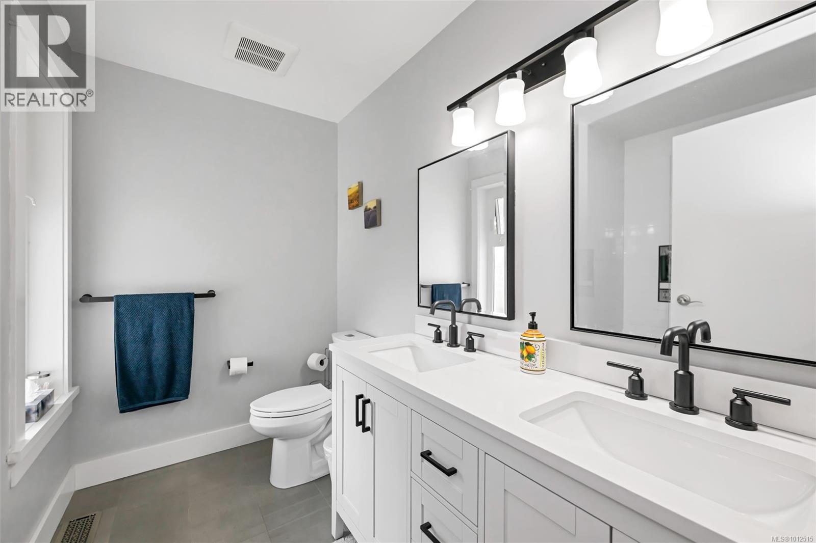  4008 Bow Road, Saanich