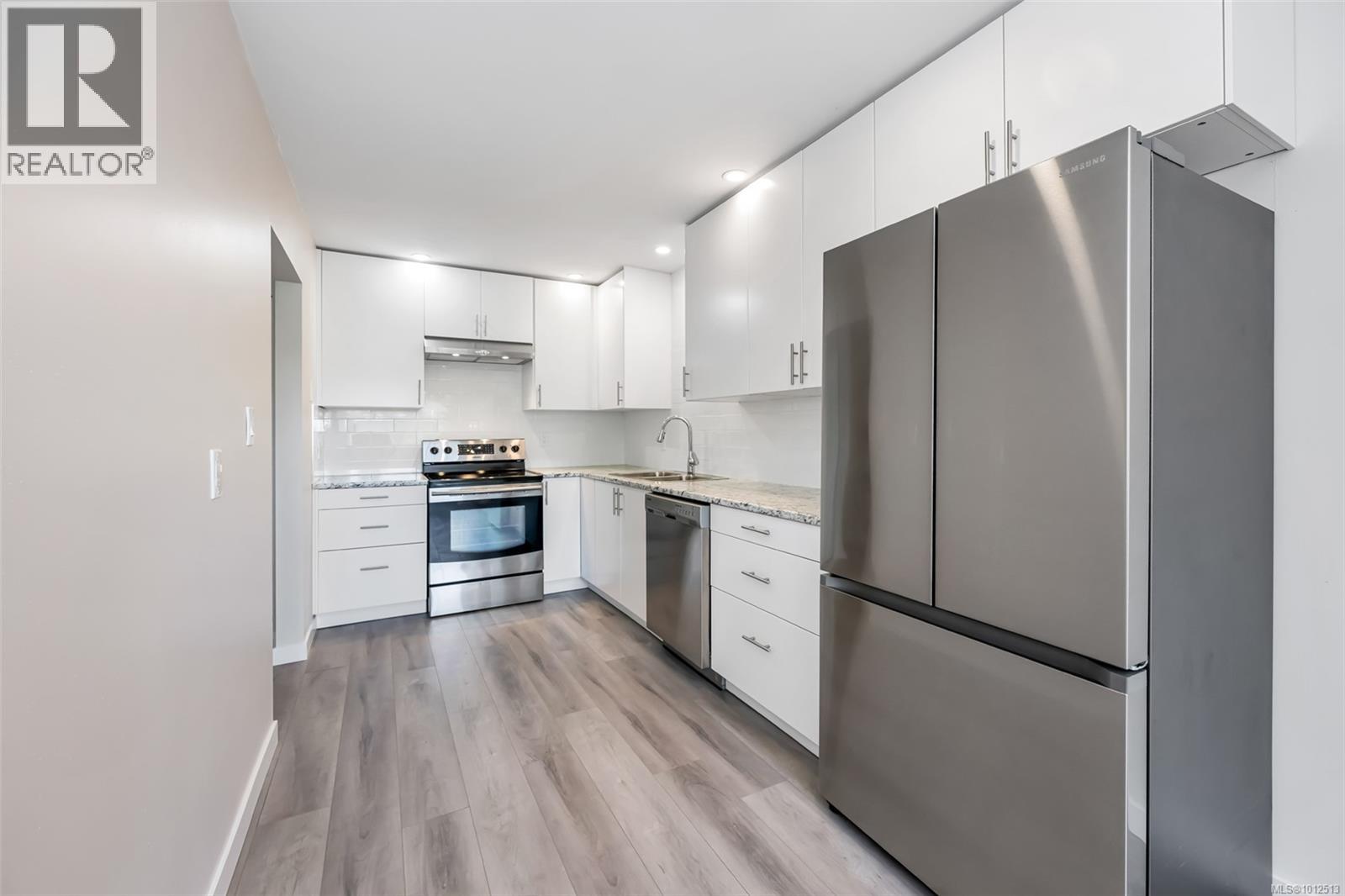 363 Kislingbury Lane, View Royal