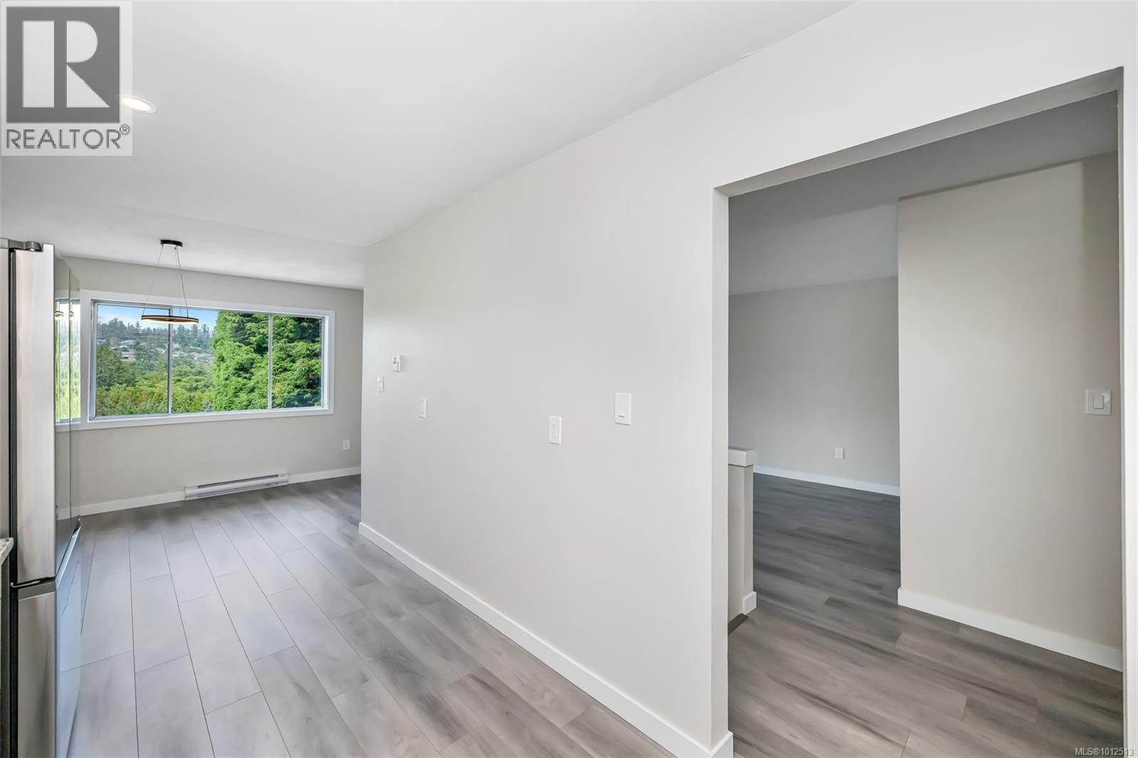 363 Kislingbury Lane, View Royal