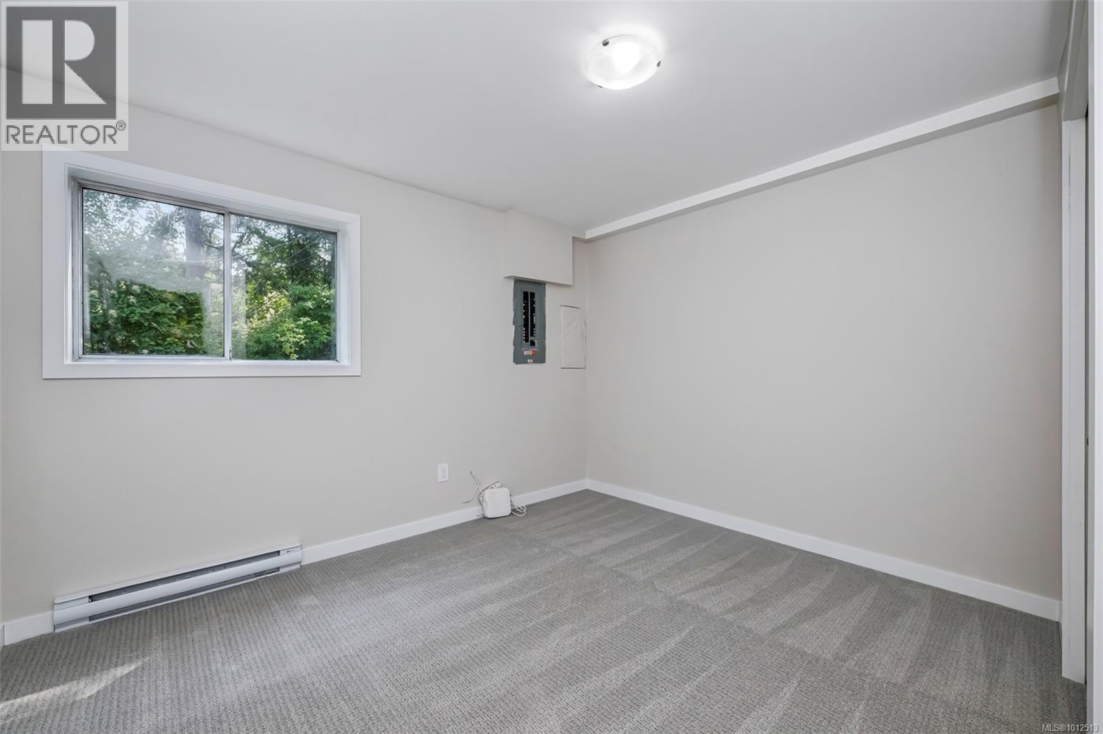 363 Kislingbury Lane, View Royal