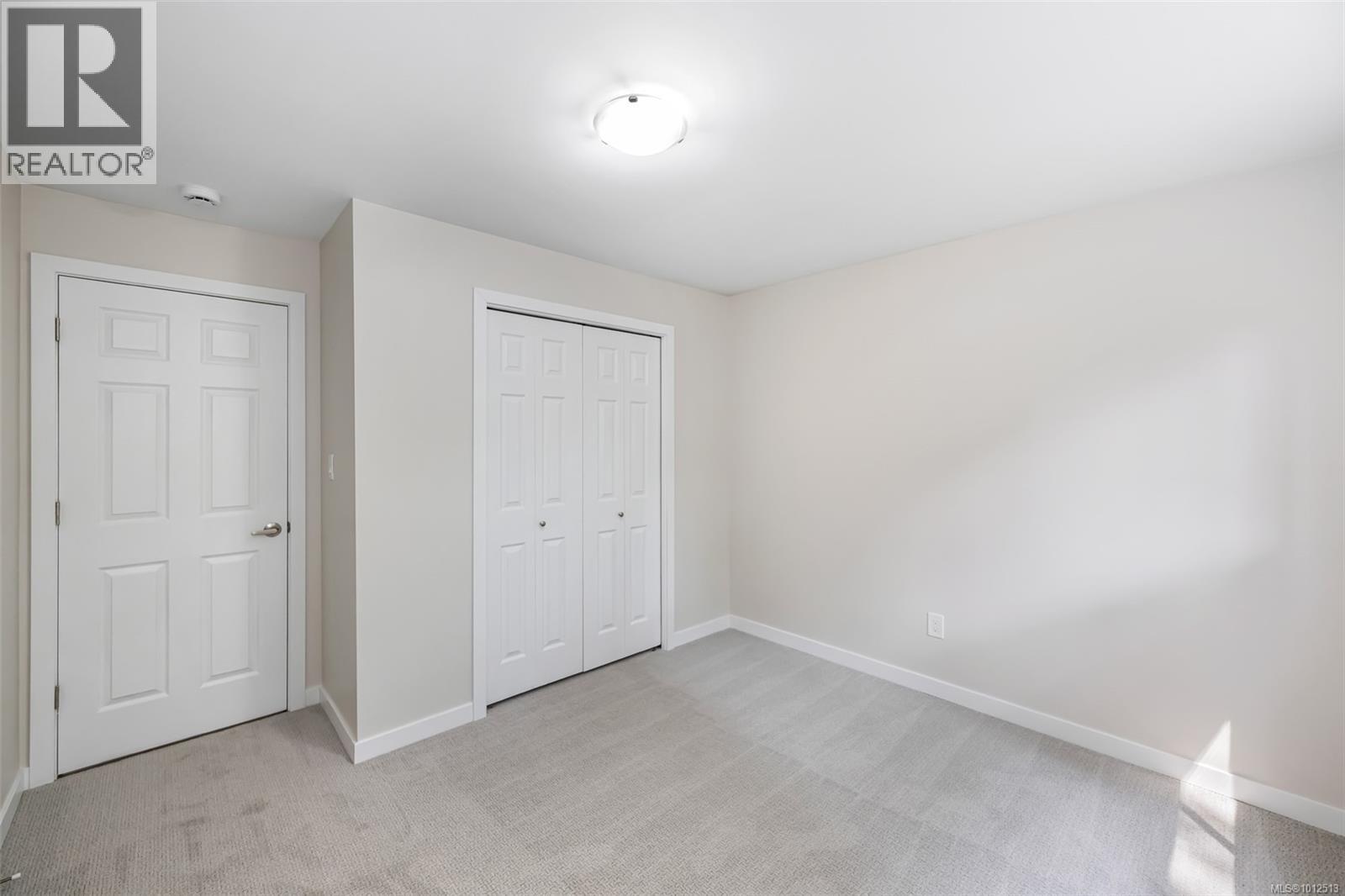 363 Kislingbury Lane, View Royal
