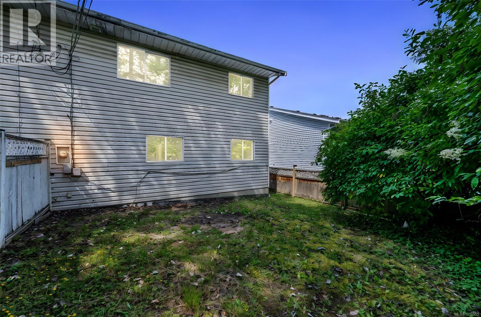 363 Kislingbury Lane, View Royal