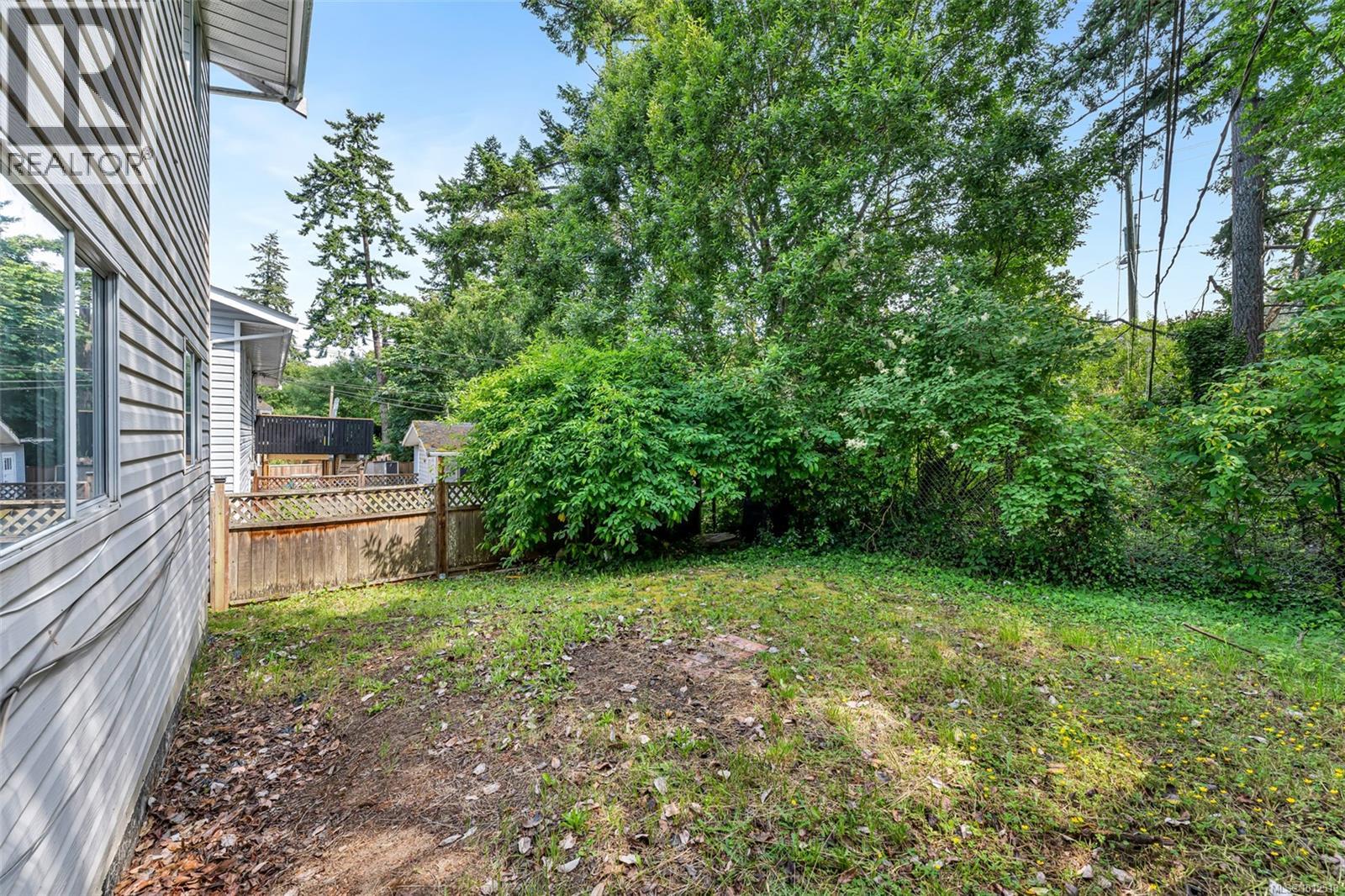 363 Kislingbury Lane, View Royal