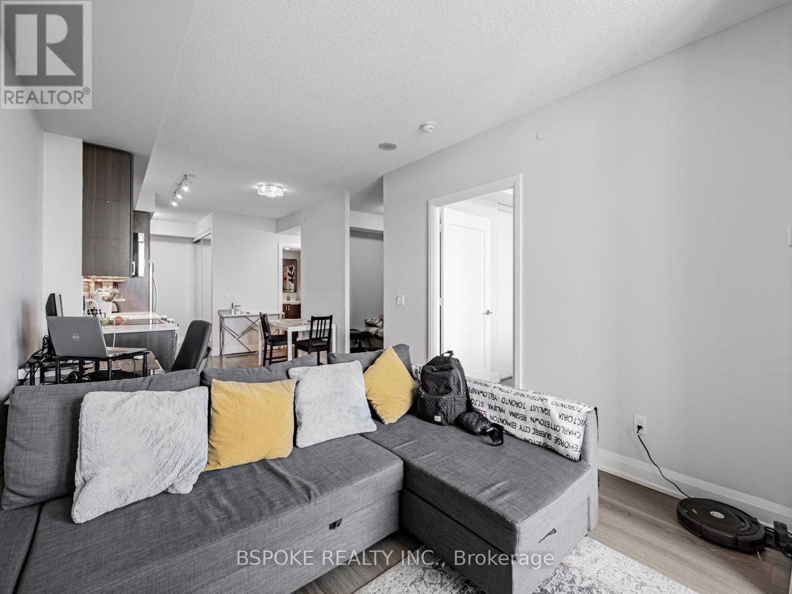Photo 10 of 1701 18 Graydon Hall Drive, Toronto ON