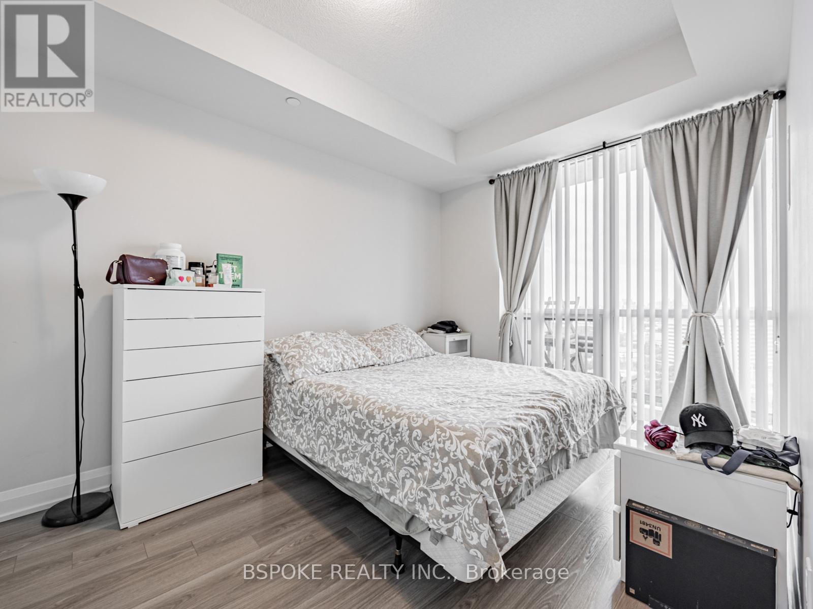 Photo 11 of 1701 18 Graydon Hall Drive, Toronto ON