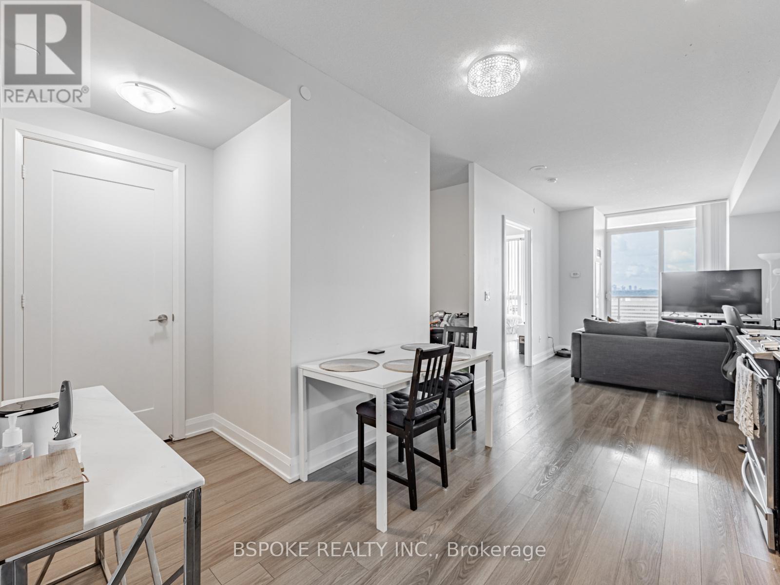 Photo 14 of 1701 18 Graydon Hall Drive, Toronto ON
