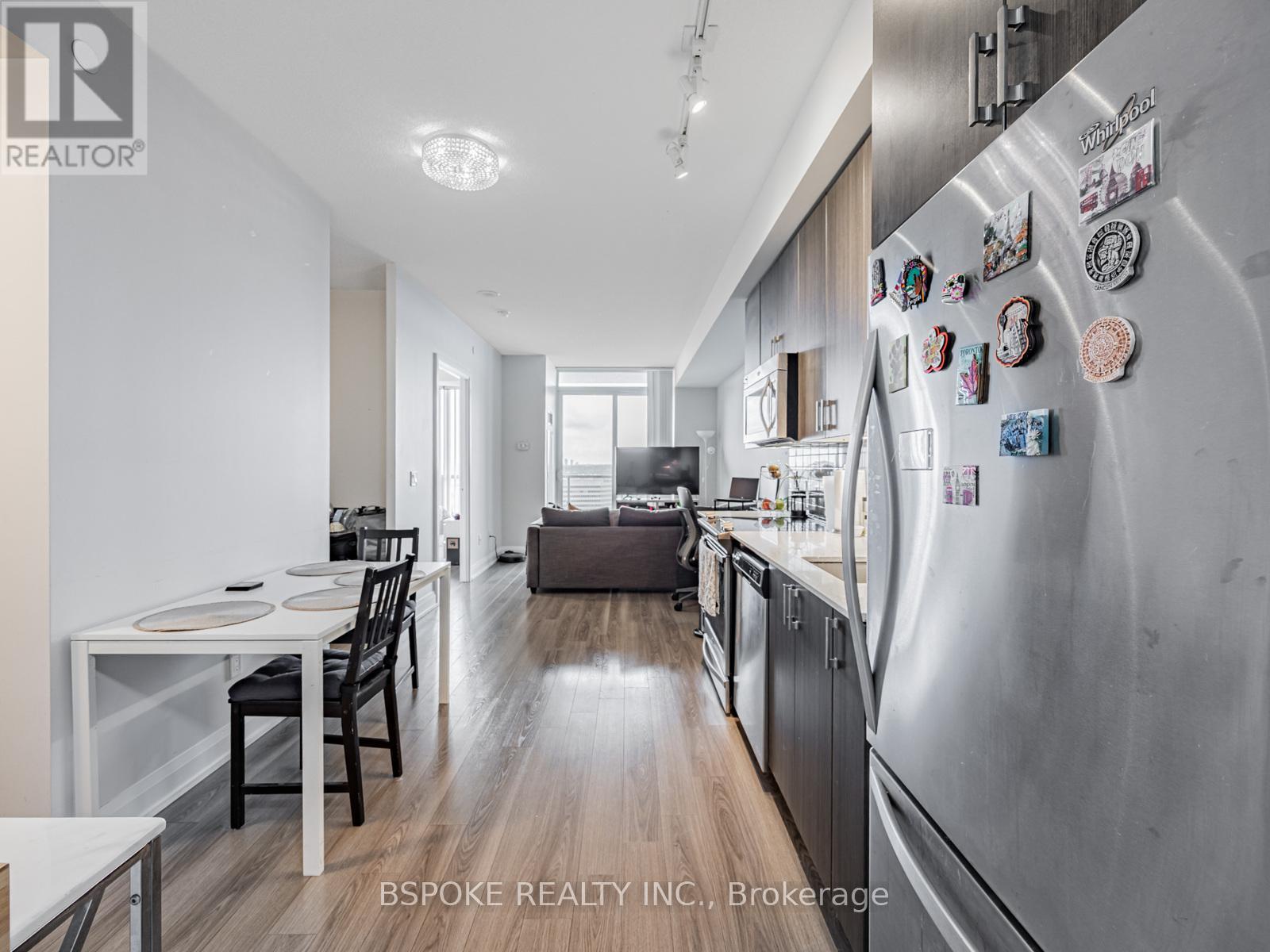 Photo 6 of 1701 18 Graydon Hall Drive, Toronto ON
