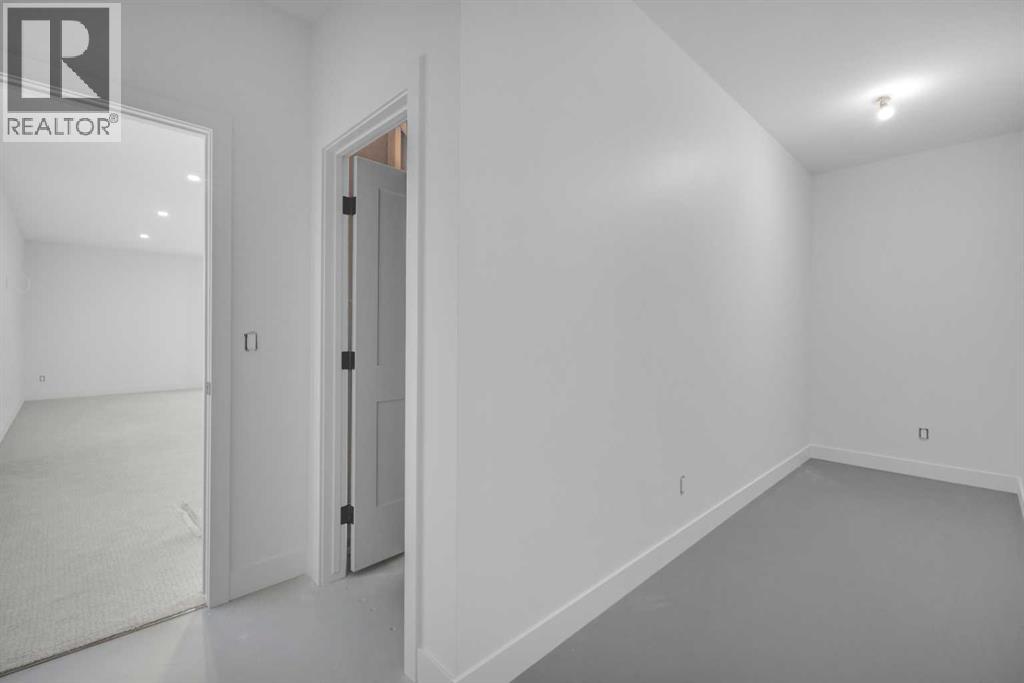 Single Family House Bungalow for Sale in  Everson Close Evergreen Red Deer 