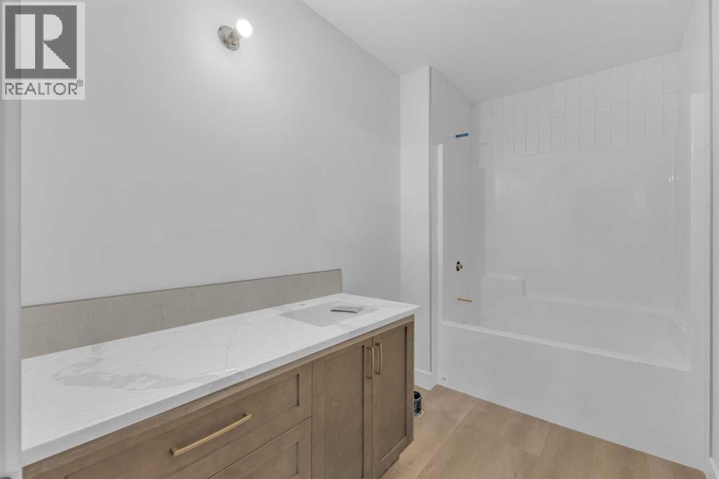 Single Family House Bungalow for Sale in  Everson Close Evergreen Red Deer 