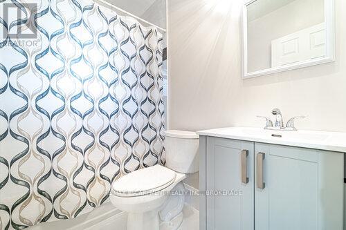 Photo 7 of Upper 46 Cloke Court, Hamilton ON