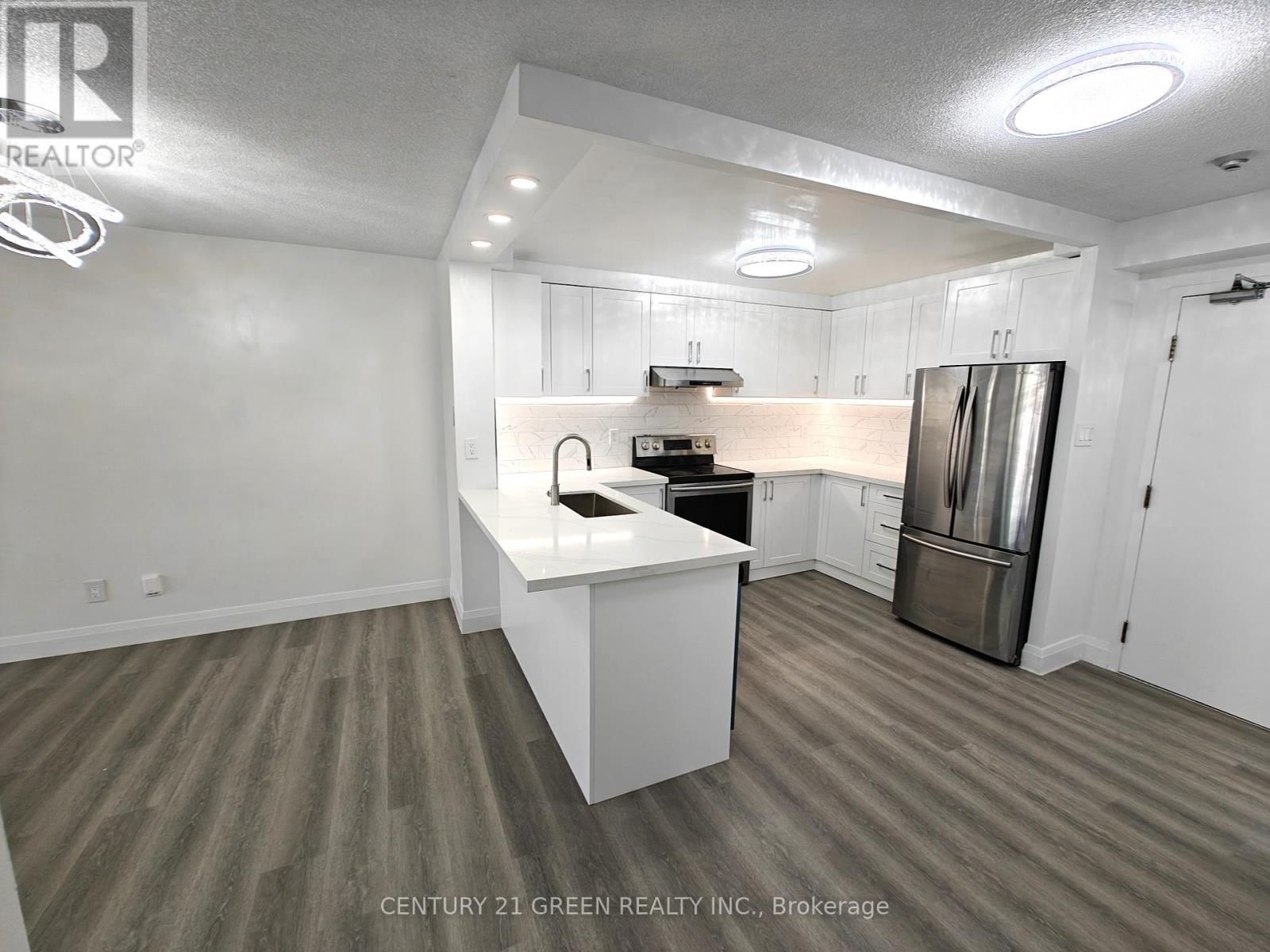 Photo 11 of 1206 4 Park Vista, Toronto ON