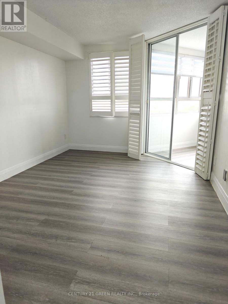 Photo 15 of 1206 4 Park Vista, Toronto ON