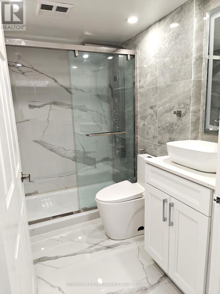 Photo 18 of 1206 4 Park Vista, Toronto ON