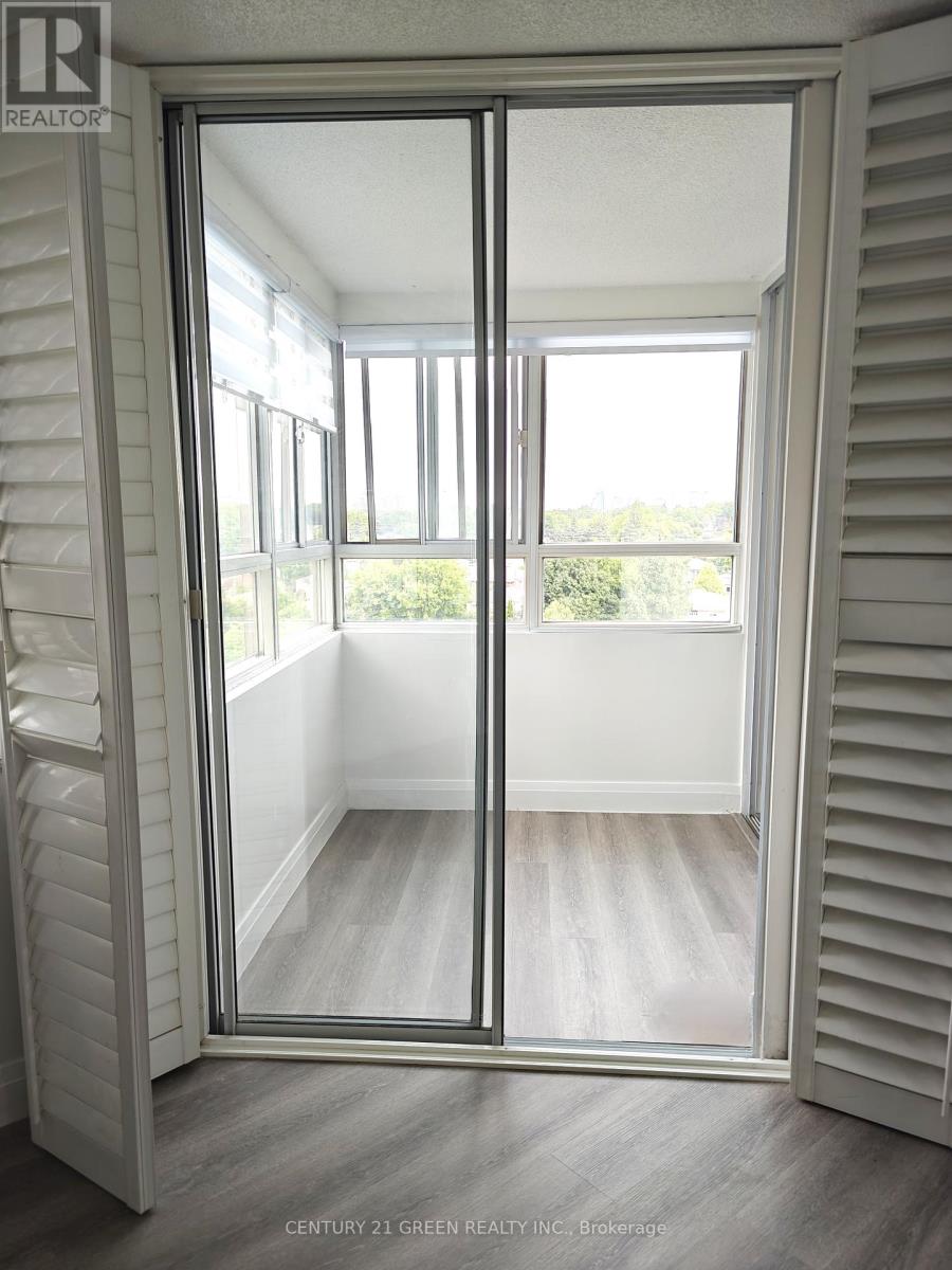 Photo 21 of 1206 4 Park Vista, Toronto ON