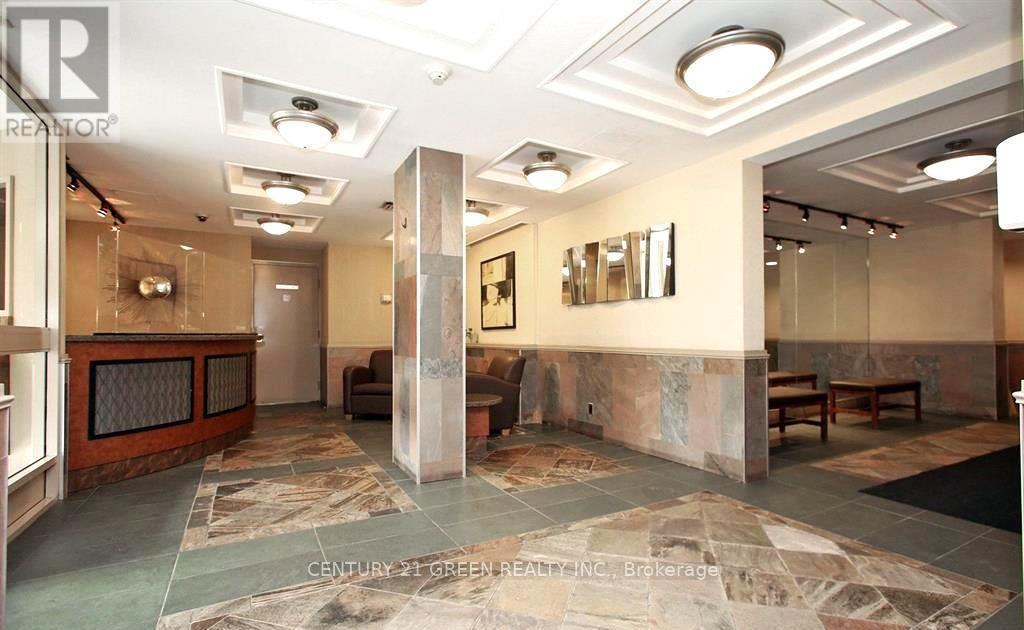 Photo 5 of 1206 4 Park Vista, Toronto ON