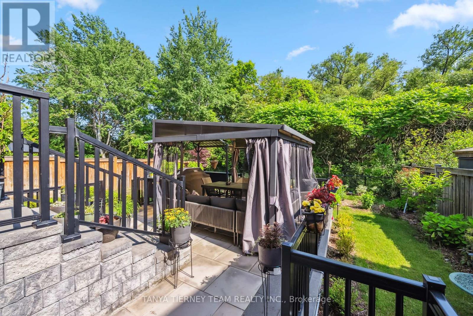 Photo 45 of 165 Rivers Edge Place, Whitby ON