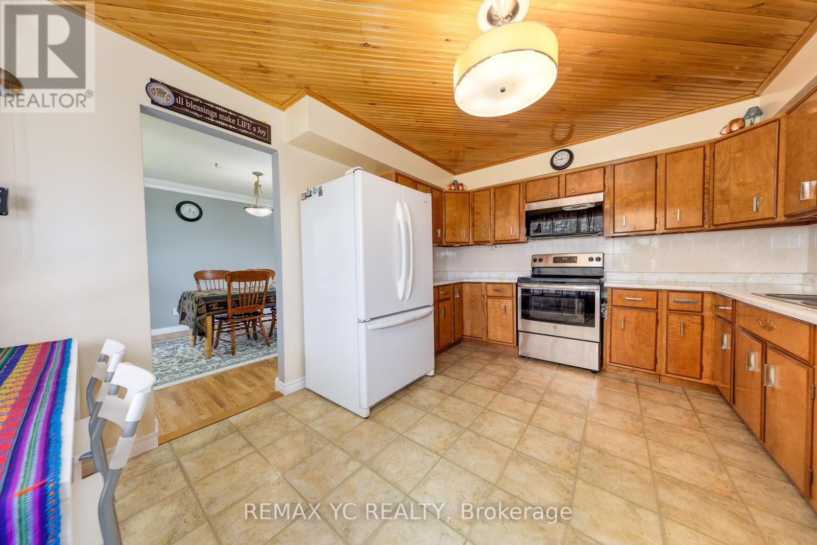 Photo 17 of 4106 Grandview Street N, Oshawa ON