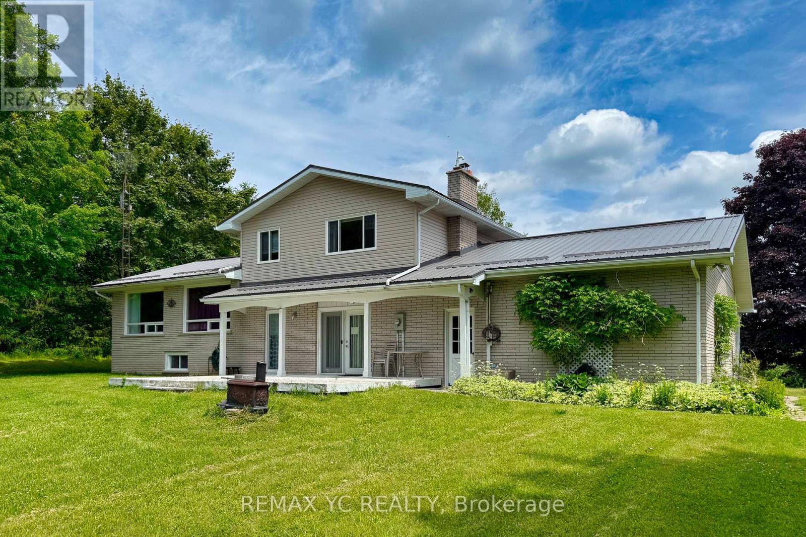 Photo 5 of 4106 Grandview Street N, Oshawa ON