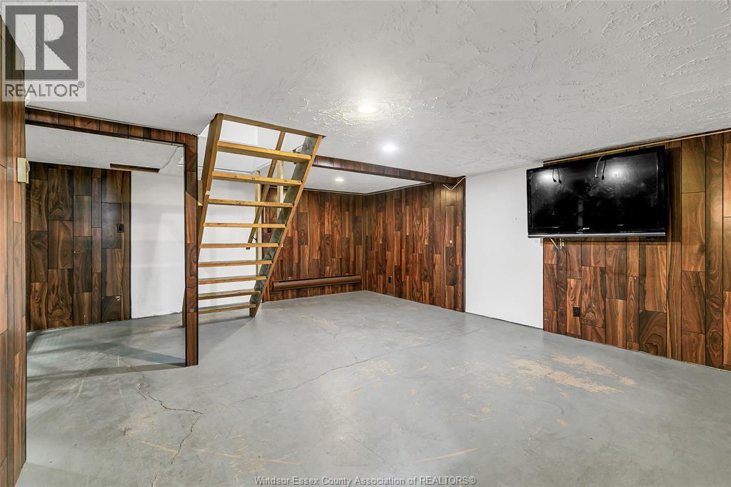 Photo 17 of 1366 Bayswater Crescent, Windsor ON