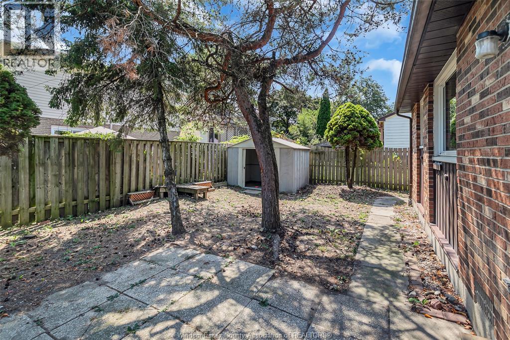 Photo 26 of 1366 Bayswater Crescent, Windsor ON